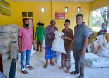 Baitul Mal Gampong Di Aceh Utara Salurkan Zakat Kepada 617 Fakir Miskin