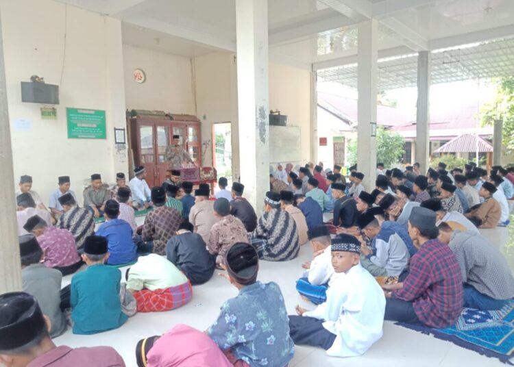 Sekretaris KB PII Aceh Isi Kuliah Umum Di Dayah Darussa’adah Bireuen