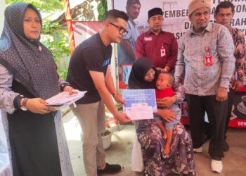 Elmansyur Peduli Salurkan Bantuan Sosial Dan Modal Usaha Untuk Warga Aceh Utara