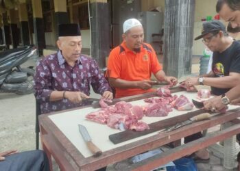 Kemenag Aceh Utara Sembelih dan Distribusikan 3 Sapi Kurban