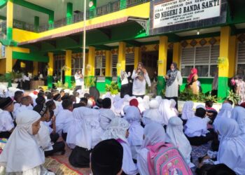 Perdana Masuk Sekolah, Siswa SDN 3 Banda Sakti Ikuti Kegiatan Perkenalan