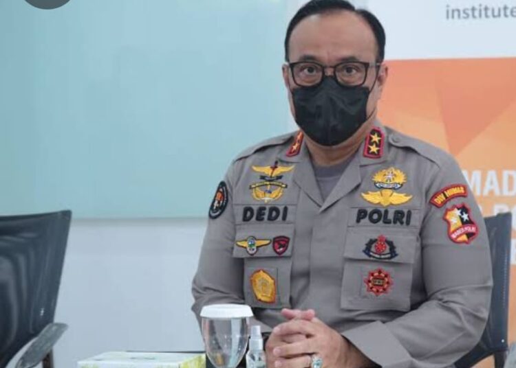 Polisi Tangkap 8 Orang Diduga Joki UTBK SBMPTN di Jatim