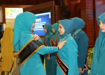Ayu Marzuki Lantik Rosnelly Imran Sebagai Ketua PKK dan Bunda PAUD Kota Lhokseumawe