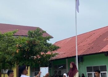 Gelar Program ‘Goes To School’, PII Jadi Pembina Upacara di MAN Lhokseumawe