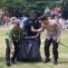 Kapolres Bersama Wali Kota Lhokseumawe Kompak Pungut Sampah di Lapangan Hiraq