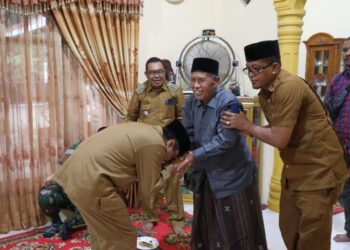 Blusukan di Kecamatan Langkahan, Pj Bupati Aceh Utara Silaturahmi ke Dayah Lueng Angen