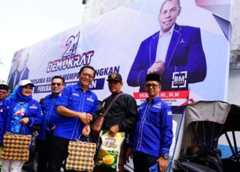 Peringati HUT Ke-21, Demokrat Aceh Bagikan Sembako dan Santuni Anak Yatim