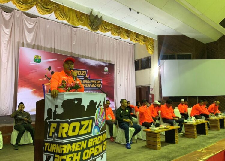 F Rozi Buka Turnamen Badminton Aceh Open 2022