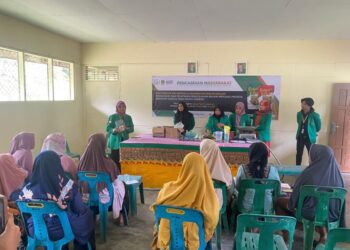 Mahasiswa KKN Tematik Unimal Latih Warga Paloh Gadeng Pengolahan Bayam Jadi Produk Makanan