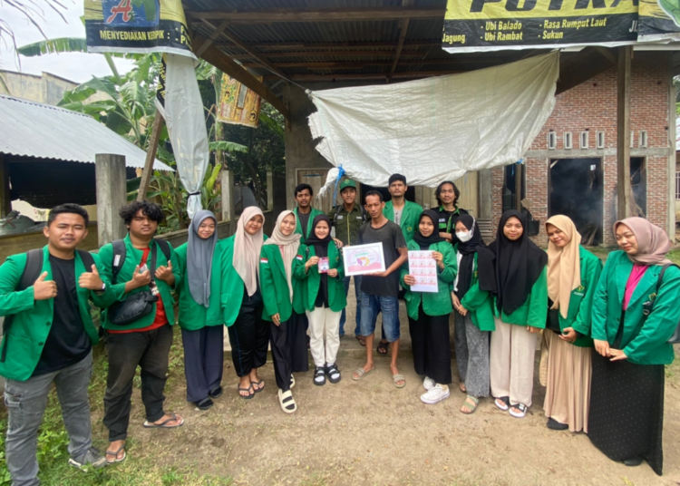 UMKM di Gampong Dakuta Muara Batu Dilatih Pembukuan Sederhana