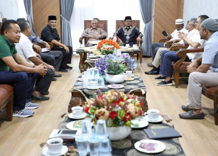 Pj Bupati Minta KADIN Aceh Utara Ambil Peran dalam Pembangunan