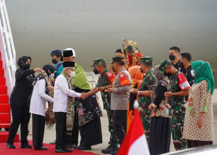 Wapres Ma’ruf Amin Kunker di Sumbar, Disambut Pangdam I Bukit Barisan