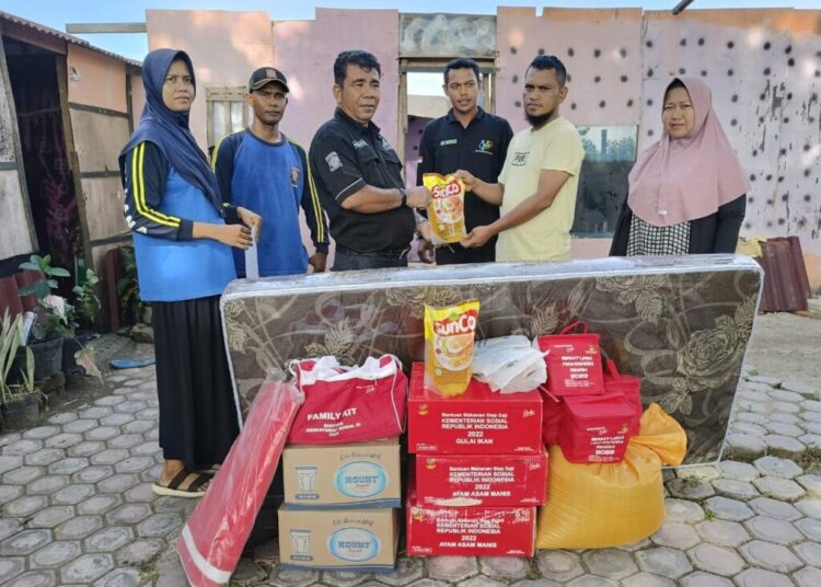 Dinas Sosial Aceh Utara Salurkan Bantuan kepada Korban Angin Puting Beliung dan Korban Tenggelam