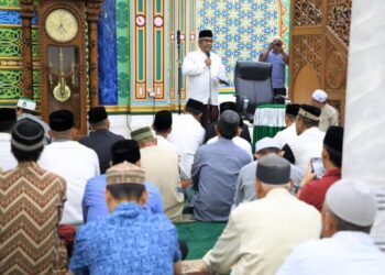 Hadiri Peringatan Maulid di Masjid Bujang Salim, Pj Bupati Ingatkan tentang Kepedulian