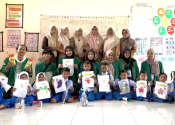 Kembangkan Keterampilan Kognitif Murid TK, Mahasiswa KKN Unimal Lakukan Story Telling