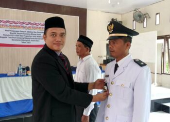 Kingli Resmi Jabat Geuchik Nibong Baroh
