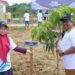 Pj Bupati Aceh Utara Tanam Pohon di Area Green Belt Bendungan Keureuto