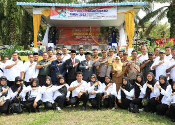 Sanggar Tari Teratai SMP Negeri 4 Cot Girek Meriahkan Upacara Hari Bhakti Transmigrasi ke-73