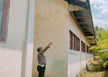 Gegara Bakar Sampah, SDN 13 Tanah Jambo Aye Terbakar