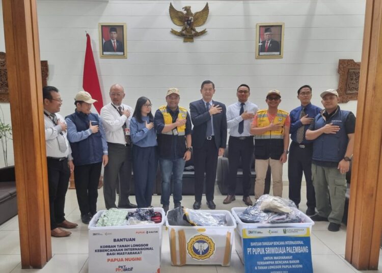 PT Pupuk Iskandar Muda (PIM) menyalurkan bantuan masa pemulihan pasca terjadinya bencana tanah longsor yang terjadi pada beberapa wilayah di Negara Papua Nugini.