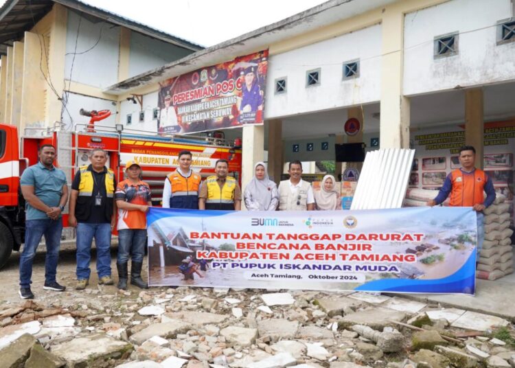 PT Pupuk Iskandar Muda (PIM) menyalurkan bantuan pemulihan bagi korban bencana alam banjir di Kabupaten Aceh Tamiang, Jumat (28/10/2024).
