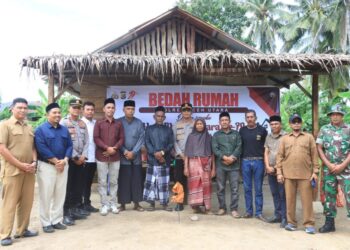 Polres Aceh Utara Bedah Rumah Warga Kurang Mampu