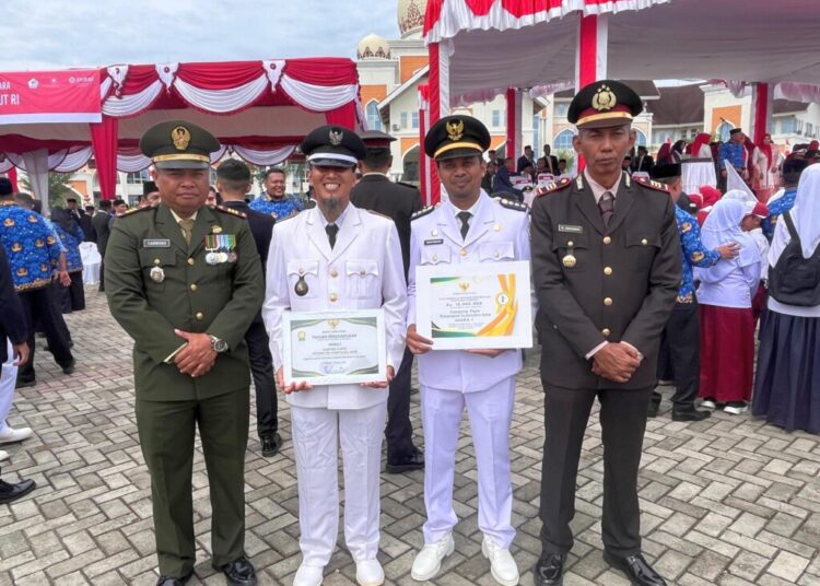 Geuchik Gampong Pante, Faisal Rahman, bersama Muspika Syamtalira Aron