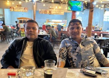 Muhammad Safri (kiri), saat bersama Ketua DPD PAN Aceh Utara, Fakhrurrazi