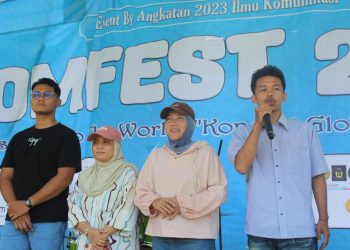 Suasana bazar UMKM yang memeriahkan hari terakhir COMFEST 2026 di Kampus Bukit Indah, Unimal, Lhokseumawe