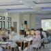 Kolaborasi BAKTI Komdigi dan Yayasan Cemerlang Indonesiaku saat menggelar pelatihan kecerdasan buatan (AI) dan media digital bagi puluhan pendidik di Kabupaten Aceh Utara. Program ini diinisiasi sebagai langkah strategis mendukung pemulihan sektor pendidikan pascabencana banjir di wilayah tersebut.