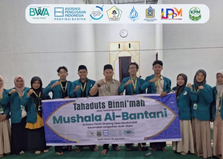 Mahasiswa KPM Kelompok 11 UIN SUNA Lhokseumawe bersama Apindo Banten meresmikan Musala Al-Bantani di Gampong Geudumbak, Langkahan, Aceh Utara