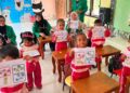 Mahasiswa KKN Kelompok 38 Unimal memberikan pendampingan belajar interaktif kepada murid TK Beudari di Gampong Panton Rayeuk 2, Kecamatan Kuta Makmur, Aceh Utara
