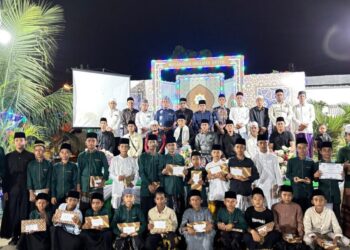 Momen penutupan Musabaqah Qiraatul Kutub (MQK) OSBAN VI Tahun 2026 di Dayah Bustanul Arifin, Gampong Ulee Tanoh Simpang Dama, Kecamatan Tanah Pasir, Aceh Utara