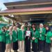 Mahasiswa KKN Kelompok 15 Universitas Malikussaleh (Unimal) mendampingi pelaku UMKM saat menerapkan sistem pembayaran nontunai QRIS di Gampong Blang Dalam Baroh, Nisam, Aceh Utara
