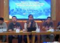 Pengurus Ikatan Pemuda Aceh Utara (IPAU) Banda Aceh dan pimpinan Orkal kecamatan saat menghadiri forum konsolidasi Mubes XI di Gunongan Kupi Hall, Banda Aceh