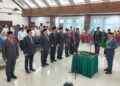 Bupati Aceh Utara H. Ismail A. Jalil, S.E., M.M. (Ayahwa) melantik dan mengambil sumpah sepuluh Pejabat Pimpinan Tinggi Pratama di Aula Kantor Bupati, Lhoksukon